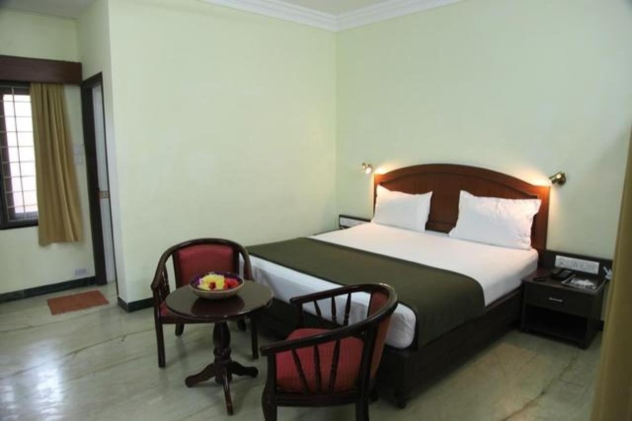 Hotel Pallava Dynasty Mahabalipuram Zewnętrze zdjęcie